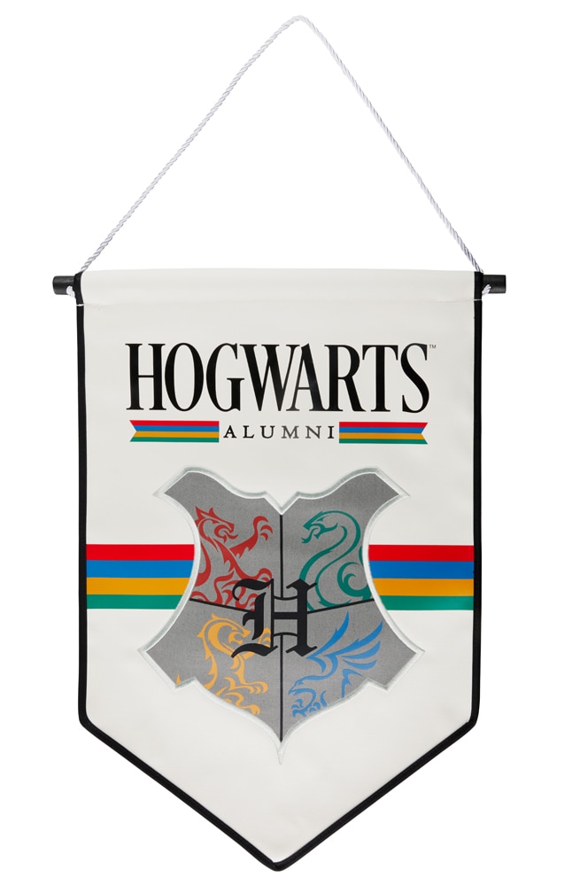 Image for Hogwarts&trade; Alumni Banner from UNIVERSAL ORLANDO