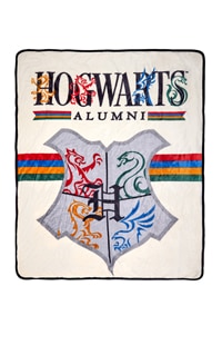 Hogwarts™ Alumni Throw Blanket